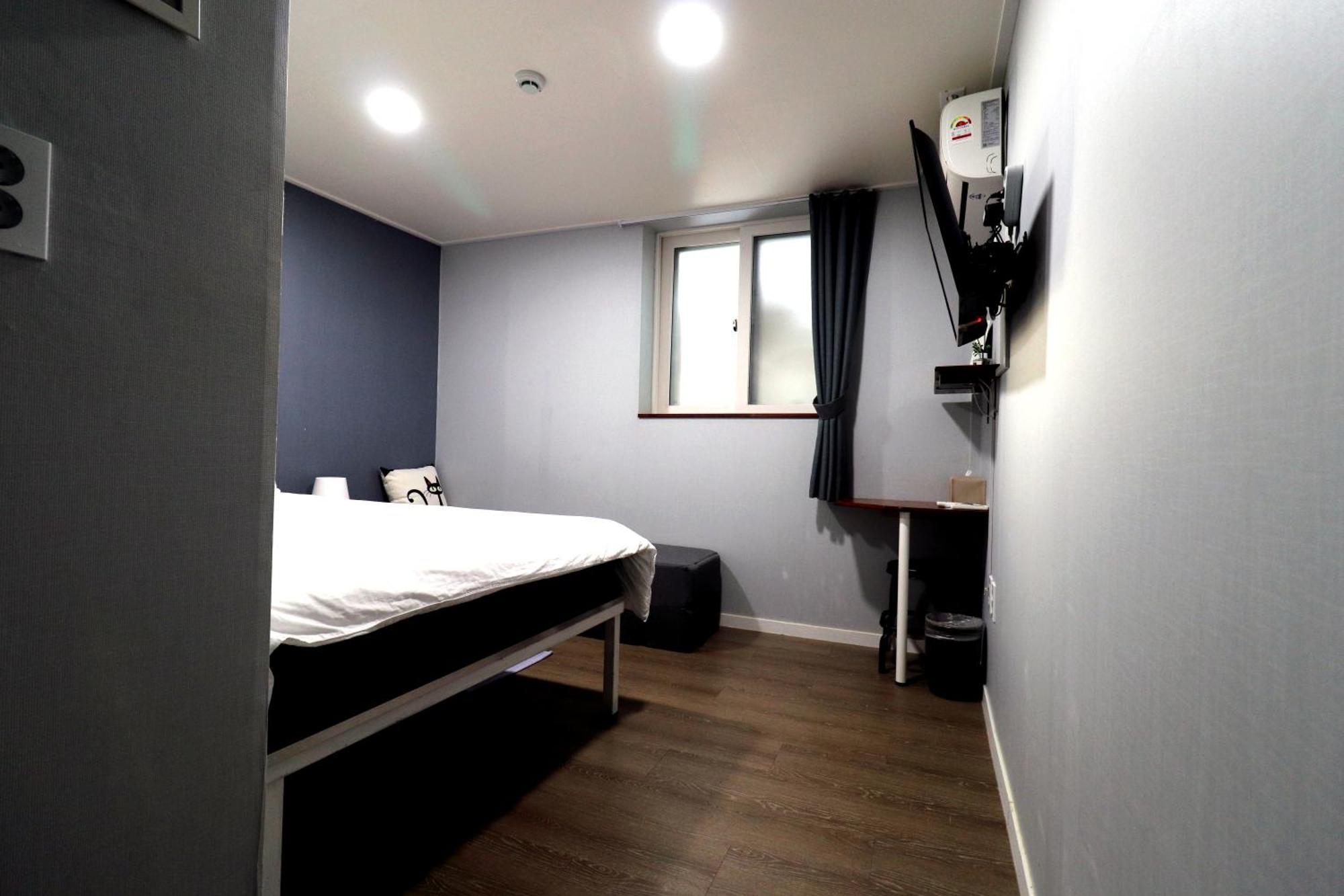 Hah Guesthouse Seoul Ngoại thất bức ảnh